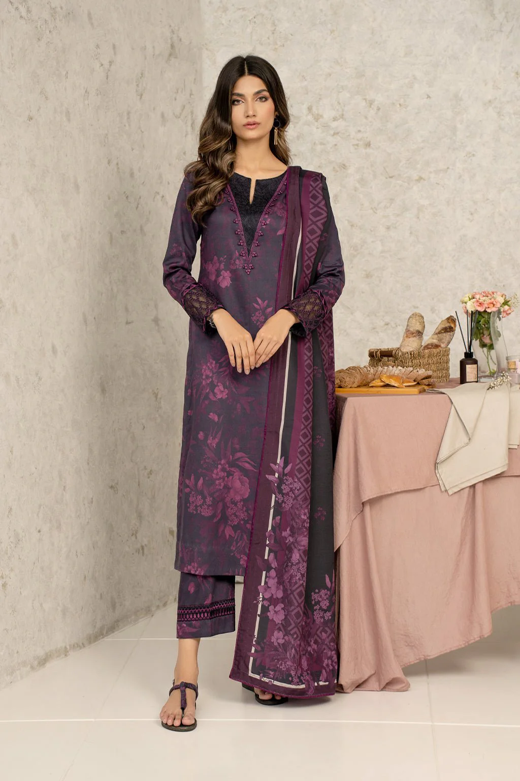 3 Piece Iznik Embroidered Organza Suit