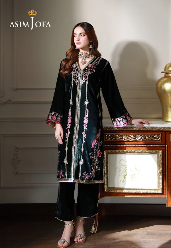 Embroidered Velvet 2PCS